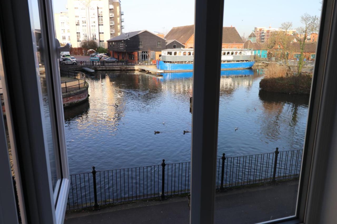 Riverside Rooms Reading Exteriér fotografie